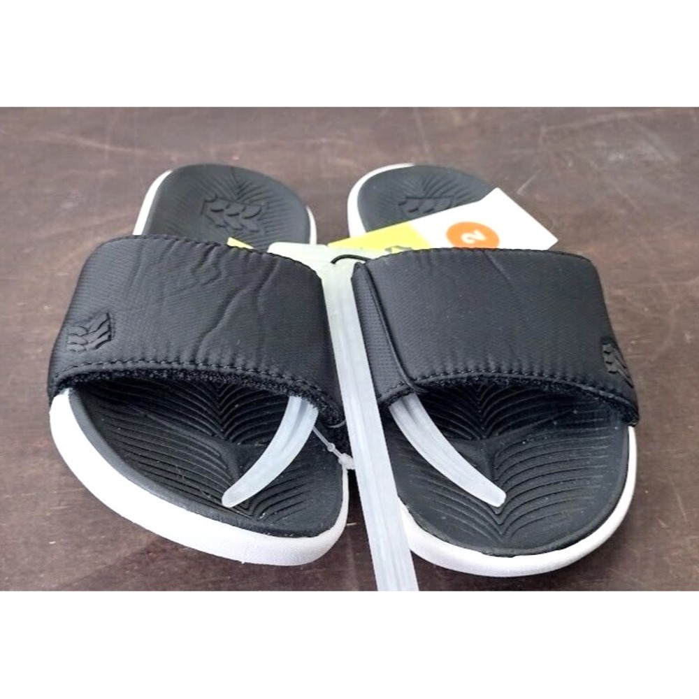 Kids All In Motion Black White Slides Sandals Size 2 Flip Flop Style